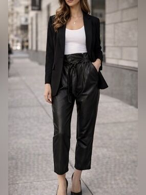 DKNY Faux Leather Paperbag Pants Belted Black High Rise Size 14